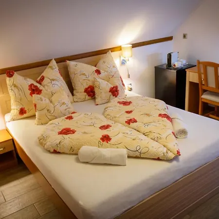 Maison d'hôtes Tulipán Orvenyes