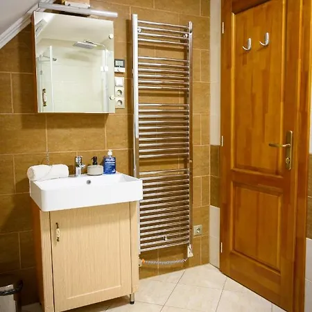 بيت ضيافة Tulipan Vendeghaz 3*