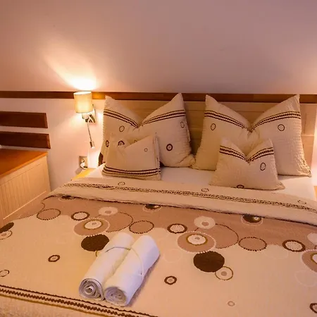 بيت ضيافة Tulipan Vendeghaz اورفينيس