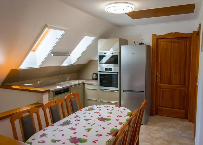 בית הארחה Tulipan Vendeghaz 3*